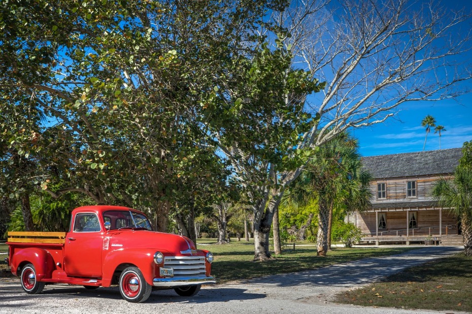 Koreshan State Park Farmhouse