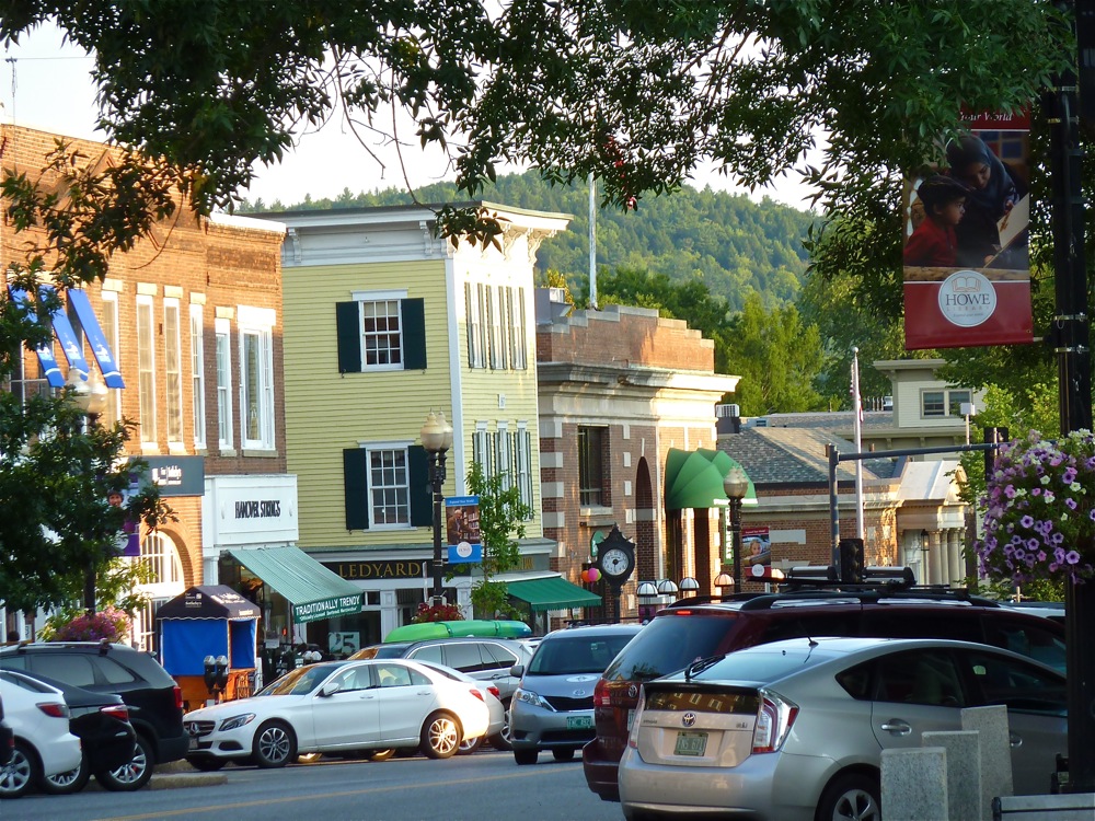 small towns to visit in new hampshire