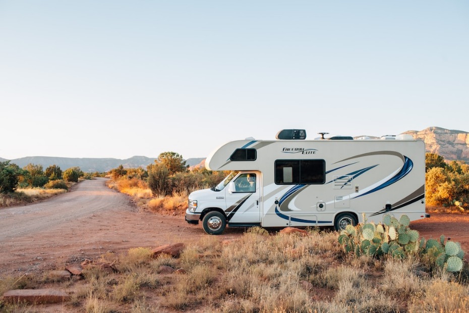 remote RV campgrounds freedom elite RV out in remote desert area