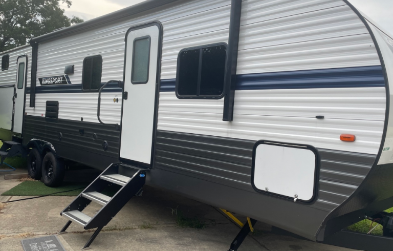 2022 Gulfstream Kingsport Travel Trailer Rental by Owner